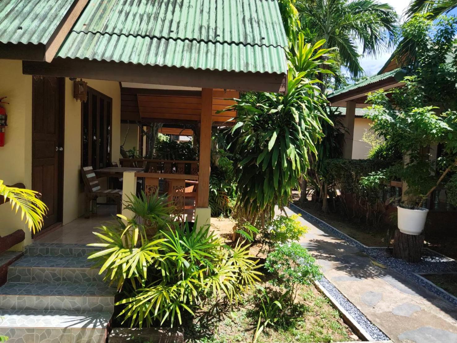 Lanta Riviera Beach Resort Koh Lanta Ngoại thất bức ảnh